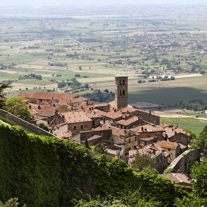 Travel Tuscany Cortona