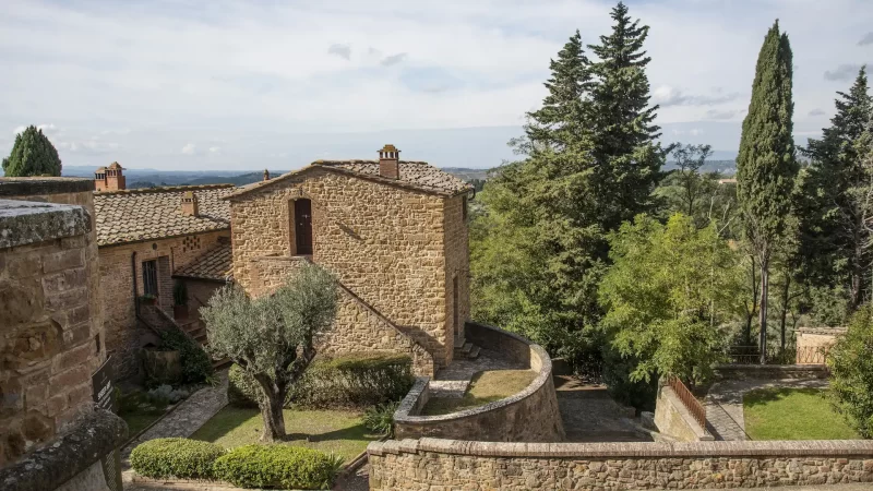 Borgo di Castelfalfi