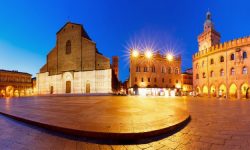 Italy Bologna Piazza Maggiore San Petronio Church Travel